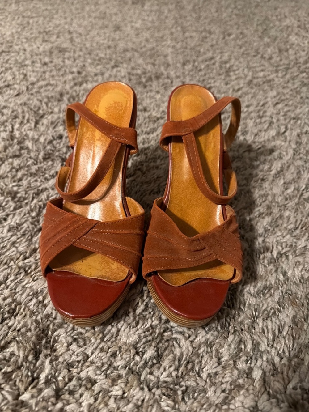 True Vintage 1970s Brown Suede Wood Heel Platform Sandals Womenโs 6.5/7